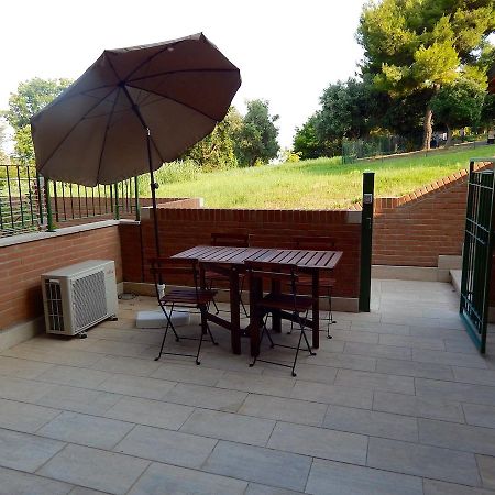 S127 - Sirolo, Nuovissimo Monolocale Con Terrazzo Apartment ภายนอก รูปภาพ